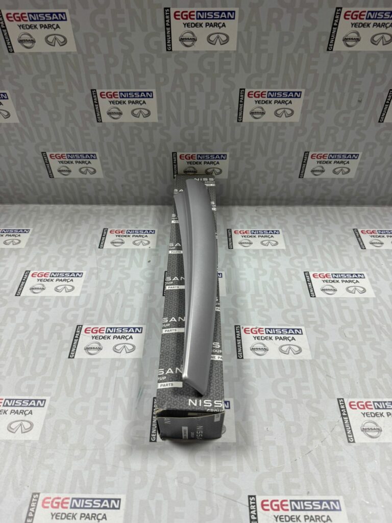 J11 roll bar kapağı sağ ön 738A8-4EA0A