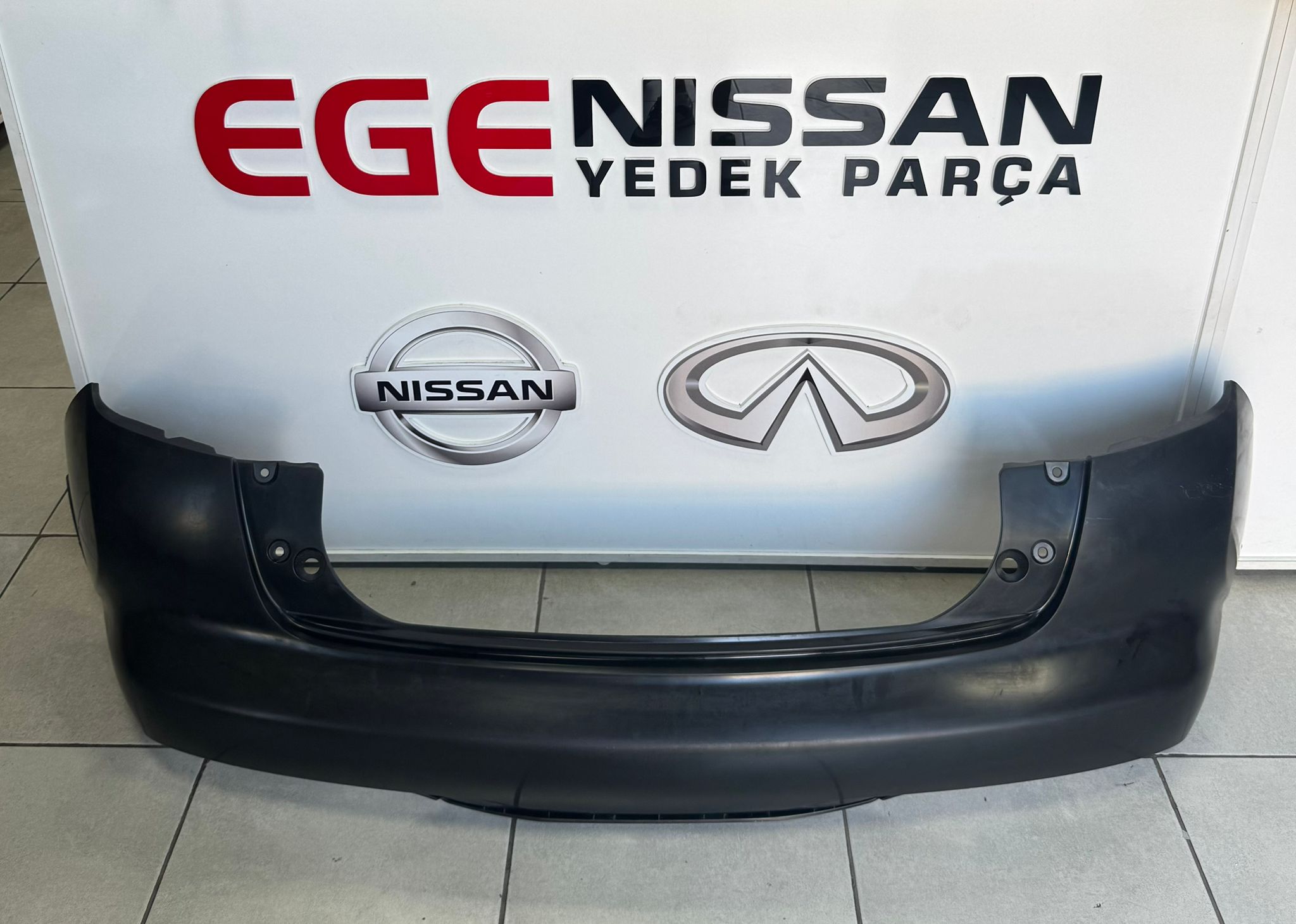 JUKE 13-18 ARKA TAMPON ÜST 85022-BV80H